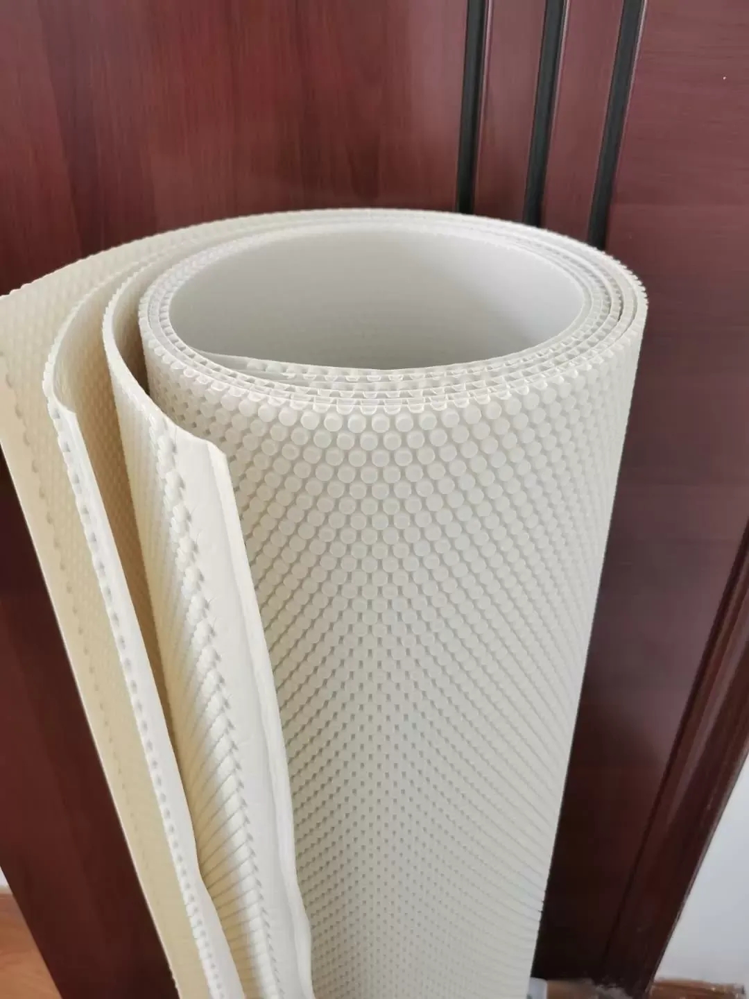 PP honeycomb panel roll material